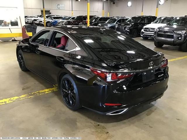 Photo of 2022 Obsidian Black Lexus ES 350