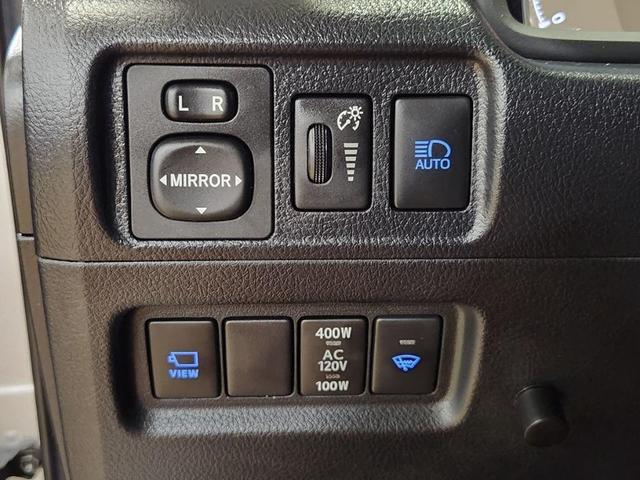 Photo of 2023 Silver Toyota 4Runner