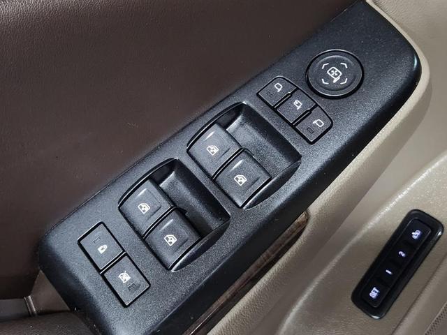 Photo of 2016 Black Chevrolet Tahoe
