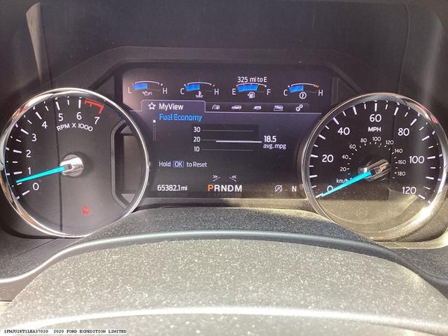 Photo of 2020 Star White Ford Expedition