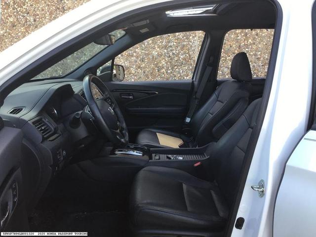 Photo of 2020 Platinum White Pearl Honda Passport