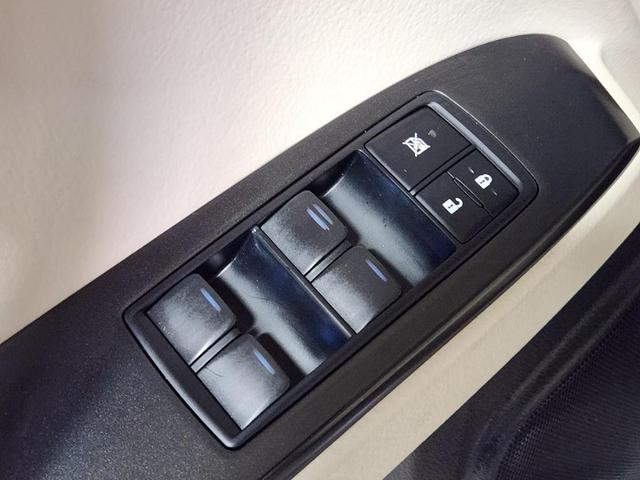 Photo of 2022 Silver Lexus GX 460