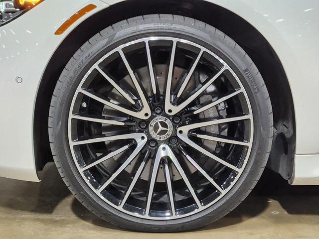 Photo of 2023 White Mercedes-Benz S-Class