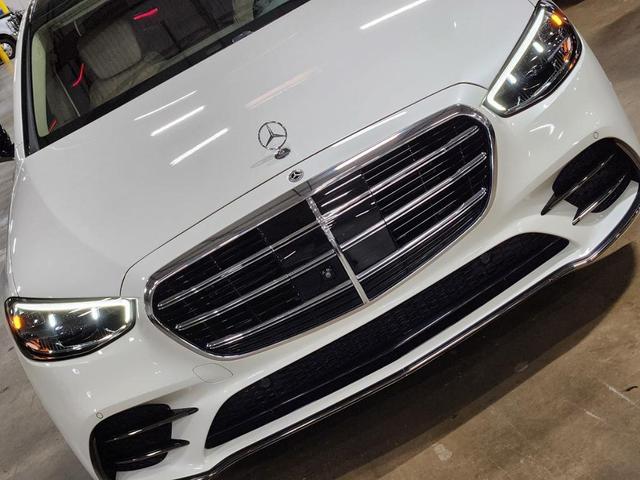 Photo of 2023 White Mercedes-Benz S-Class