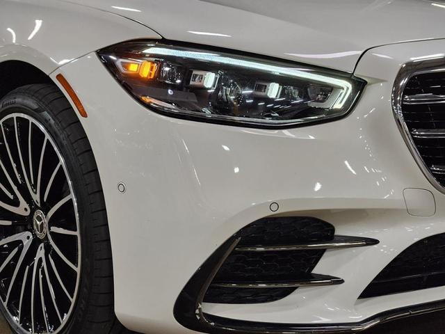 Photo of 2023 White Mercedes-Benz S-Class