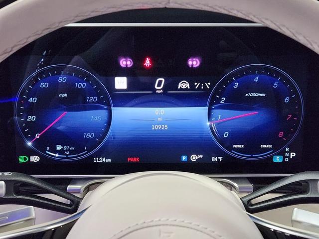 Photo of 2023 White Mercedes-Benz S-Class