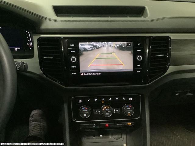Photo of 2023 Platinum Gray Metallic Volkswagen Atlas Cross Sport