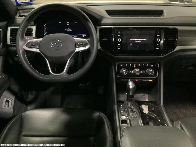 Photo of 2023 Platinum Gray Metallic Volkswagen Atlas Cross Sport