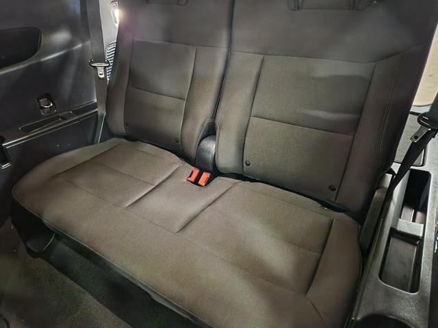 Photo of 2020 Silver Ford Explorer