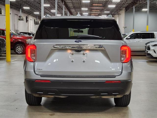 Photo of 2020 Silver Ford Explorer
