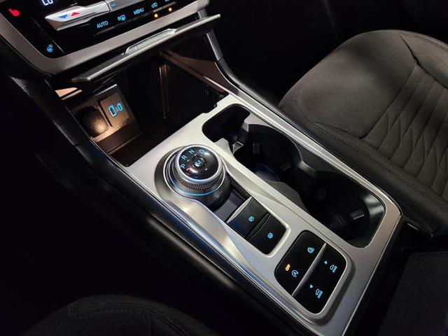 Photo of 2020 Silver Ford Explorer