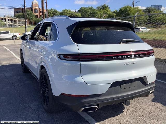 Photo of 2024 Carrara White Metallic Porsche Cayenne