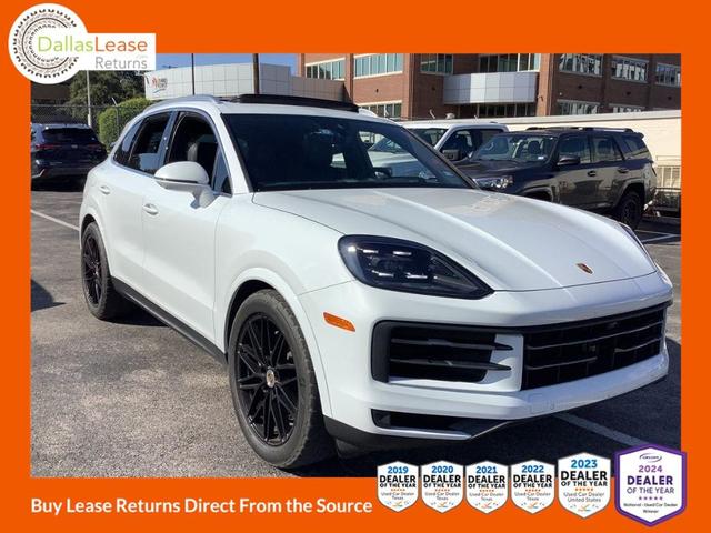 Photo of 2024 Carrara White Metallic Porsche Cayenne
