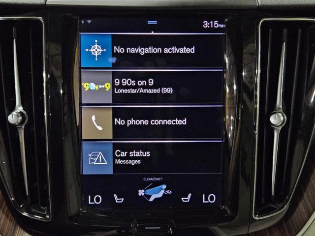 Photo of 2021 Black Volvo XC60