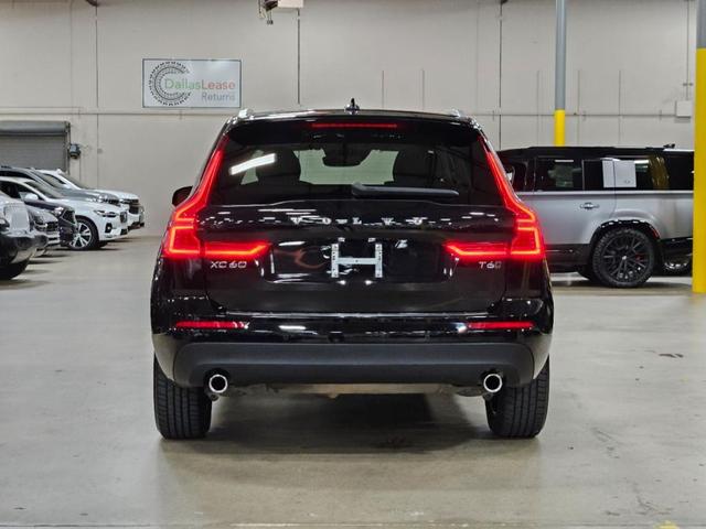 Photo of 2021 Black Volvo XC60
