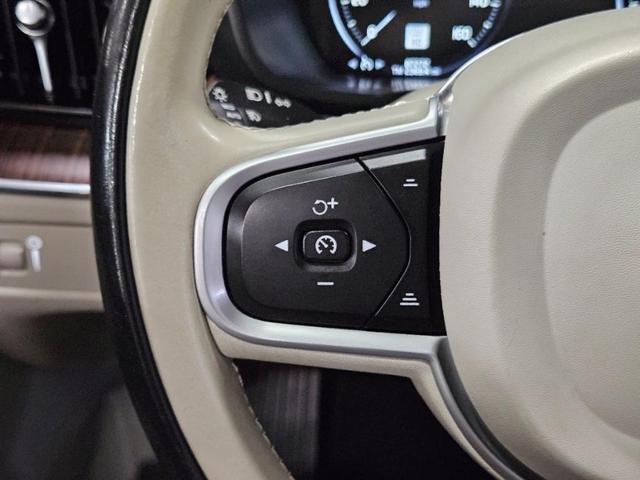 Photo of 2021 Black Volvo XC60