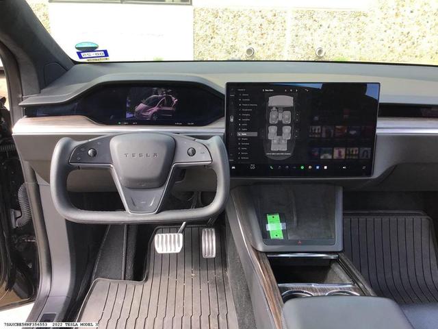 Photo of 2022 Black Tesla Model X