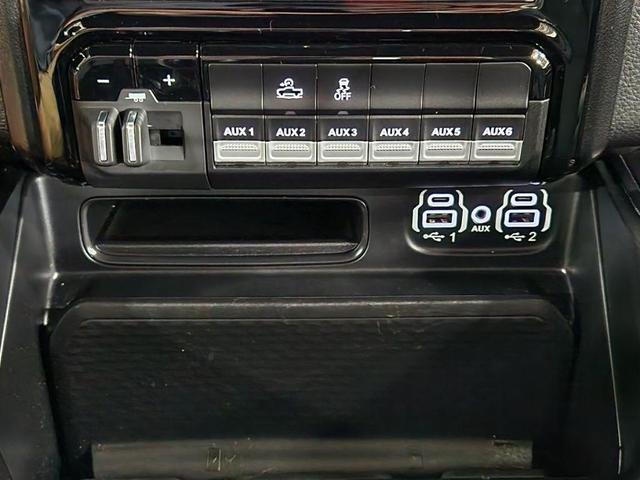 Photo of 2023 White RAM 1500