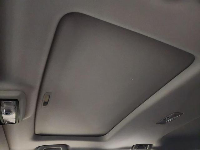 Photo of 2022 White Toyota 4Runner