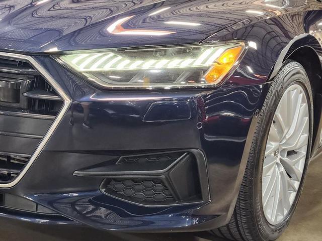 Photo of 2019 Firmament Blue Metallic Audi A7