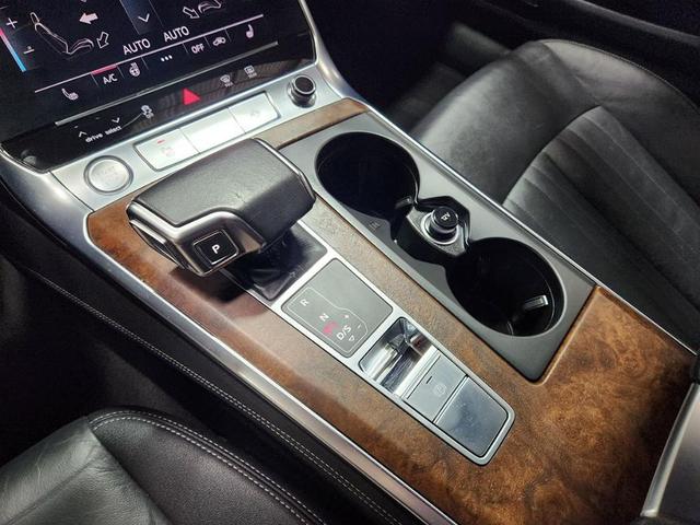 Photo of 2019 Firmament Blue Metallic Audi A7