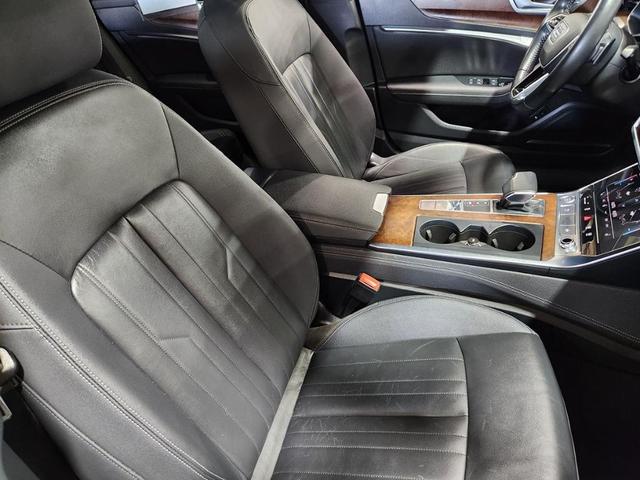 Photo of 2019 Firmament Blue Metallic Audi A7