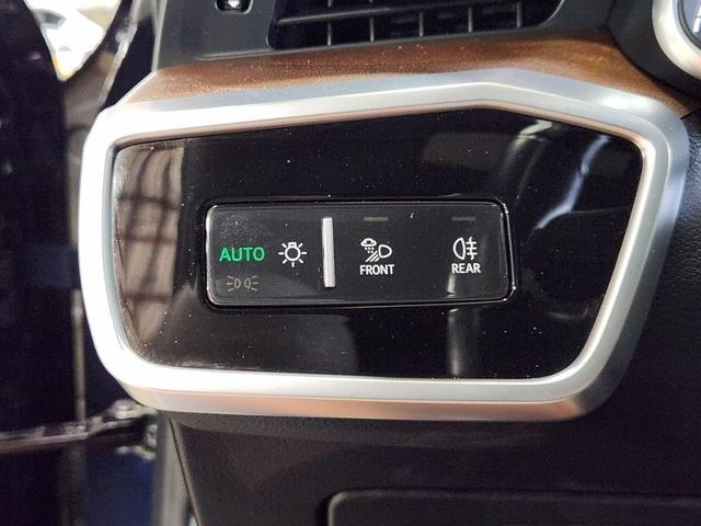 Photo of 2019 Firmament Blue Metallic Audi A7