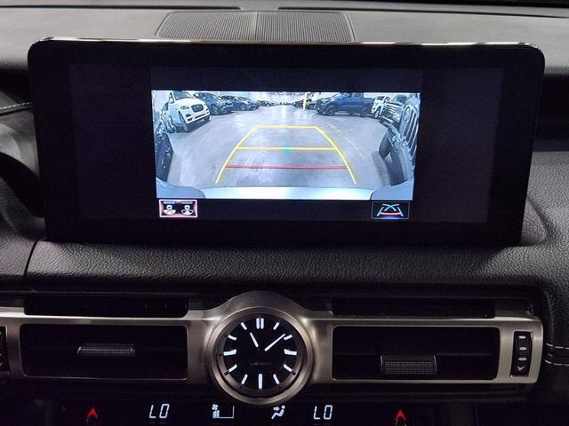 Photo of 2022 Silver Lexus IS 350