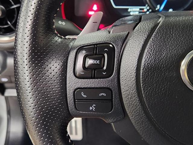 Photo of 2022 Silver Lexus IS 350