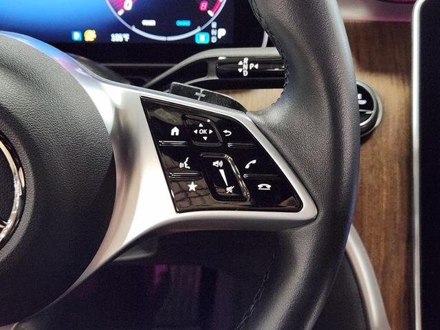 Photo of 2024 Black Mercedes-Benz C-Class