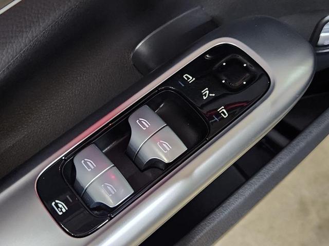 Photo of 2024 Black Mercedes-Benz C-Class