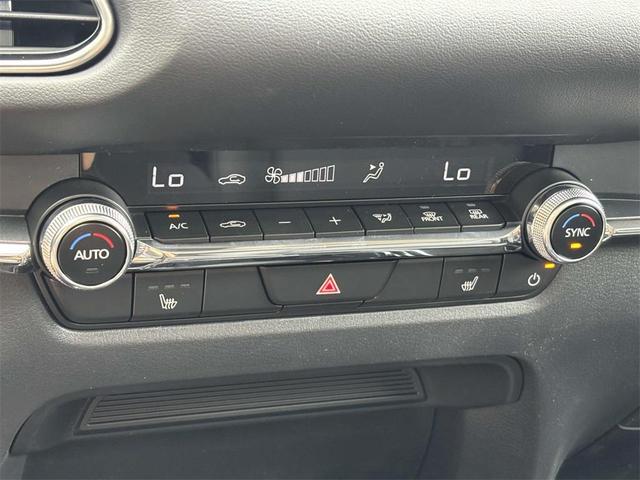 Photo of 2025 Snowflake White Pearl Mica Mazda CX-30