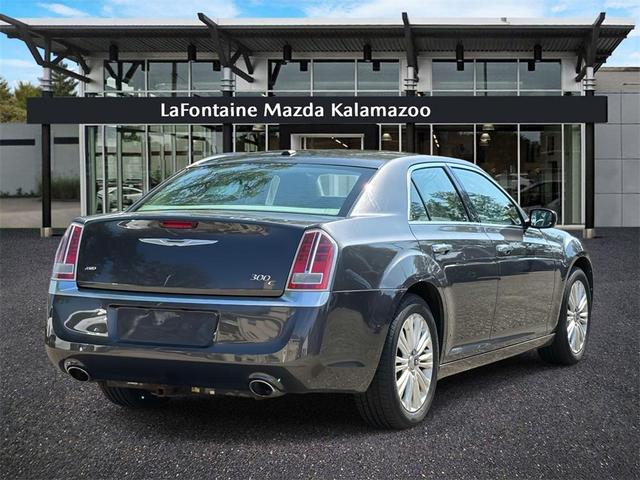 Photo of 2013 Black Chrysler 300