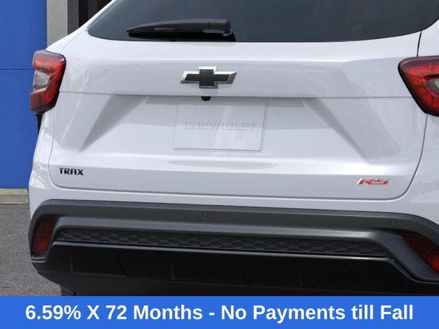Photo of 2025 Summit White Chevrolet Trax