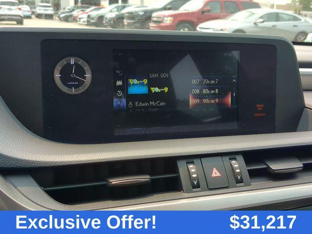 Photo of 2021 Atomic Silver Lexus ES 350