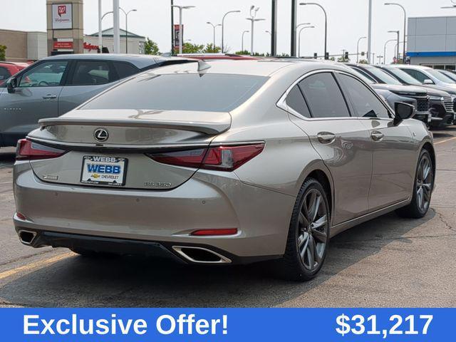 Photo of 2021 Atomic Silver Lexus ES 350