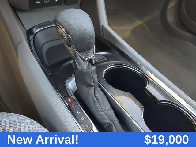 Photo of 2024 Mineral Gray Metallic Chevrolet Malibu