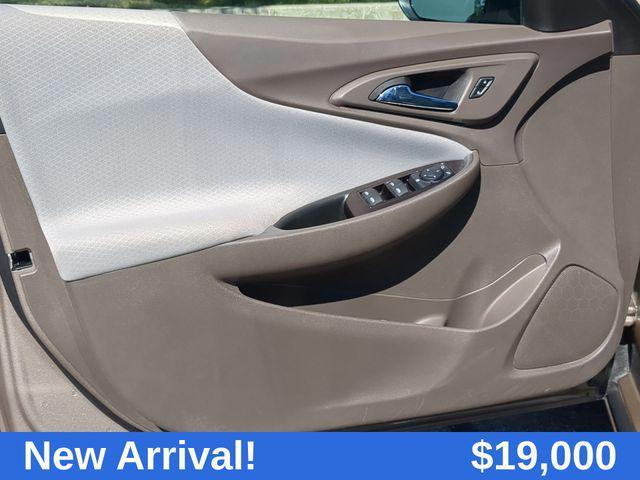 Photo of 2024 Mineral Gray Metallic Chevrolet Malibu