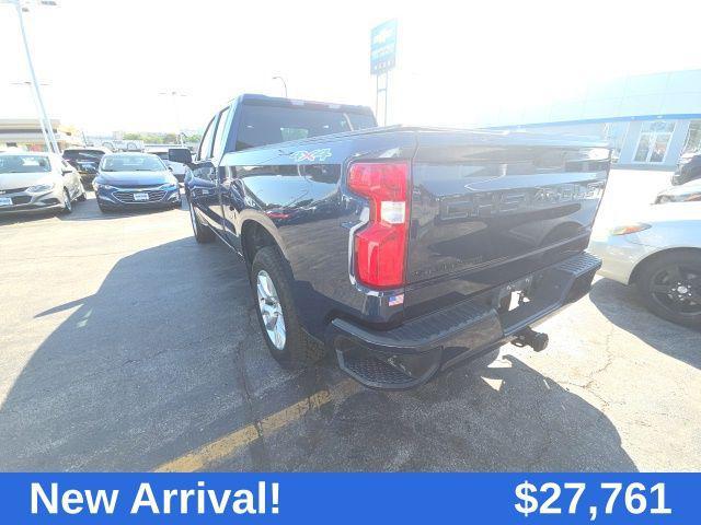 Photo of 2022 Northsky Blue Metallic Chevrolet Silverado 1500