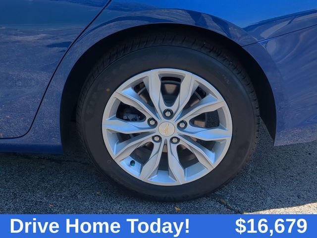 Photo of 2023 Riverside Blue Metallic Chevrolet Malibu