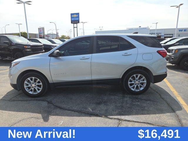 Photo of 2020 Silver Ice Metallic Chevrolet Equinox
