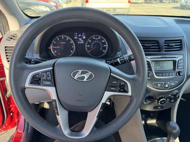 Photo of 2017 RED Hyundai Accent