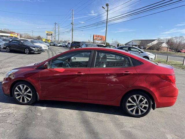 Photo of 2017 RED Hyundai Accent
