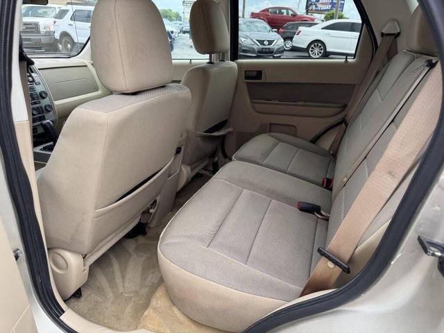 Photo of 2011 Gold Leaf Metallic Ford Escape