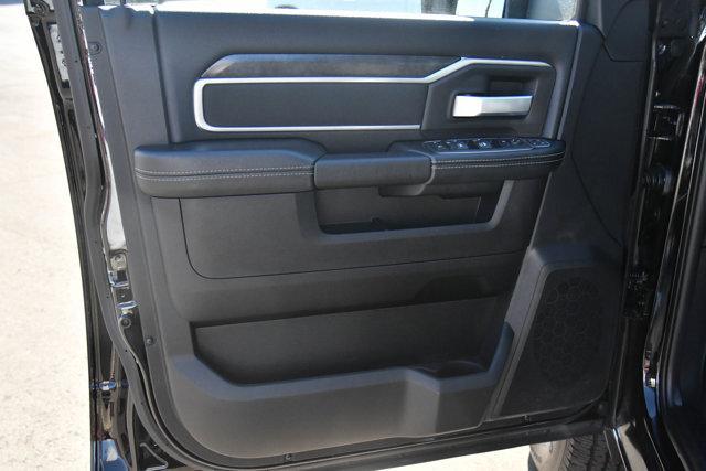 Photo of 2024 Diamond Black RAM 2500