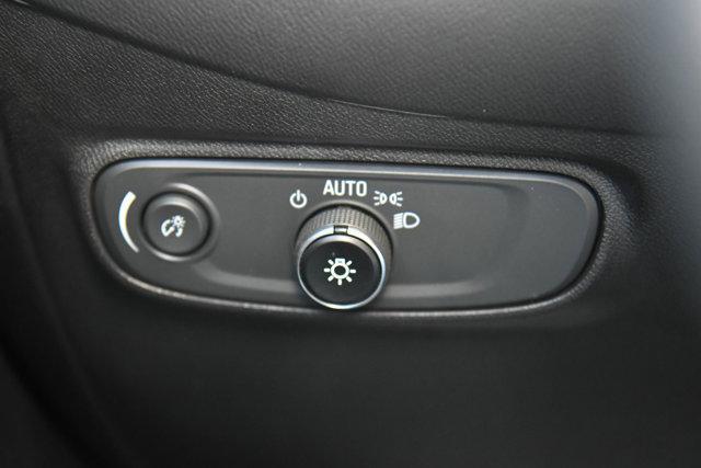 Photo of 2020 Mosaic Black Metallic Chevrolet Equinox