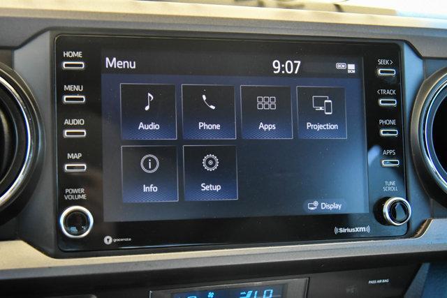 Photo of 2022 Green Toyota Tacoma