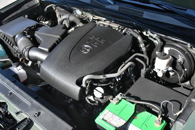 Photo of 2022 Green Toyota Tacoma