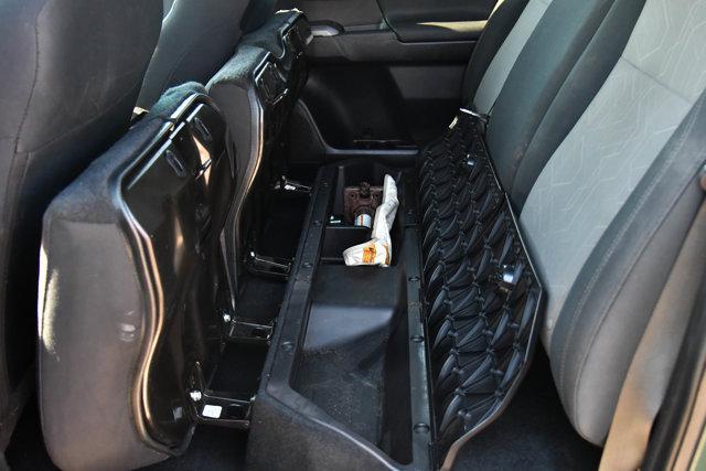 Photo of 2022 Green Toyota Tacoma