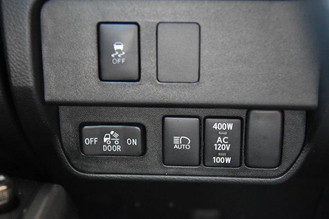 Photo of 2022 Green Toyota Tacoma